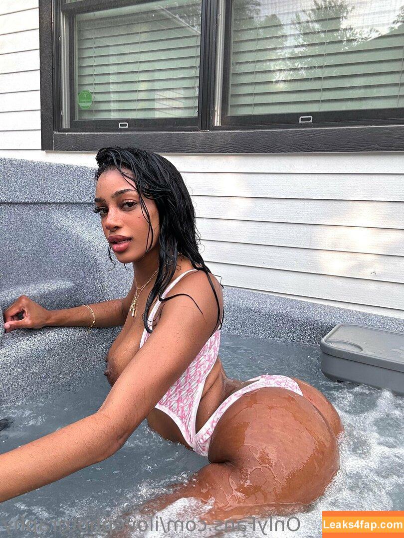 drayadominicana / Freckles / cloudydonna leaked photo photo #0273
