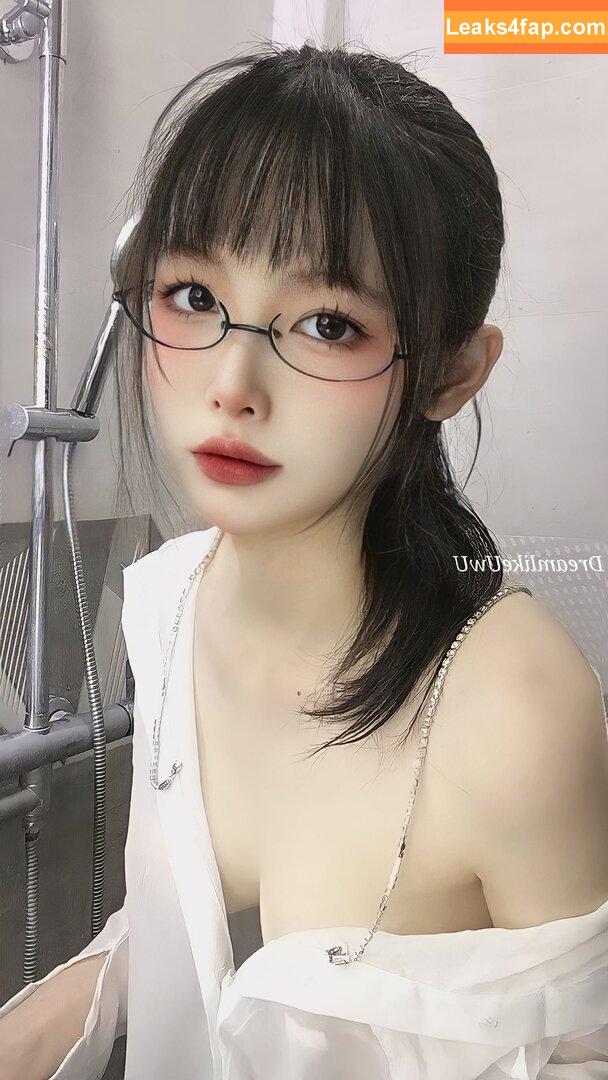 DreamlikeUwU / dreamymoo / nba_jujuu leaked photo photo #0120