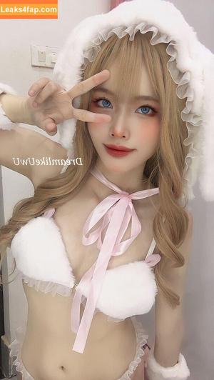 DreamlikeUwU фото #0030