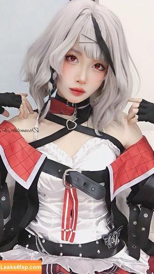 DreamlikeUwU photo #0152