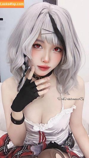 DreamlikeUwU photo #0156