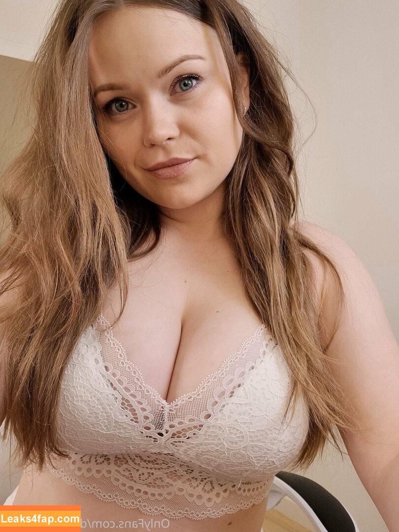 Dreamsweetgirl / celine / dreamsweetgirlprivate / xxCelinexxx leaked photo photo #0032