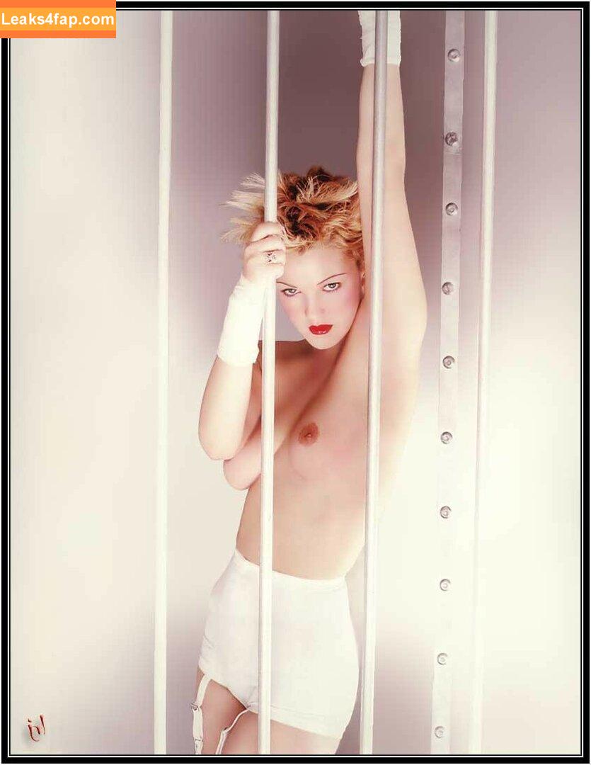 Drew Barrymore / DrewBarrymore слитое фото фото #0005