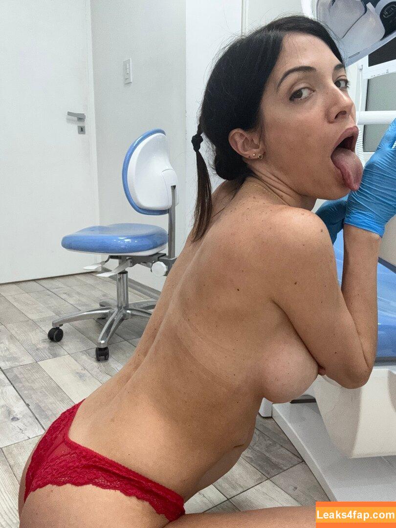 drlilypeach /  leaked photo photo #0016