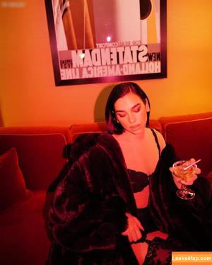 Dua Lipa photo #6325