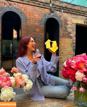 Dua Lipa photo #6411