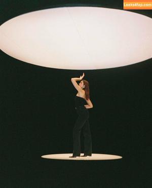 Dua Lipa photo #6452