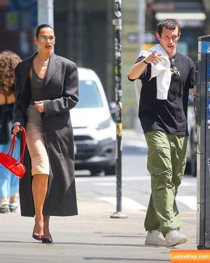 Dua Lipa photo #6985