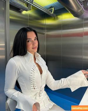 Dua Lipa фото #7017