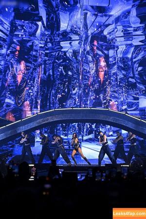 Dua Lipa photo #7112