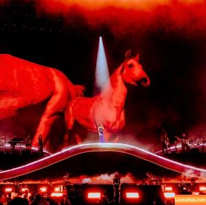 Dua Lipa photo #7197