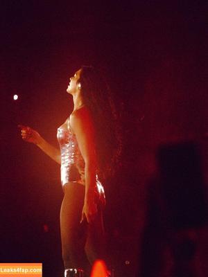 Dua Lipa фото #7527