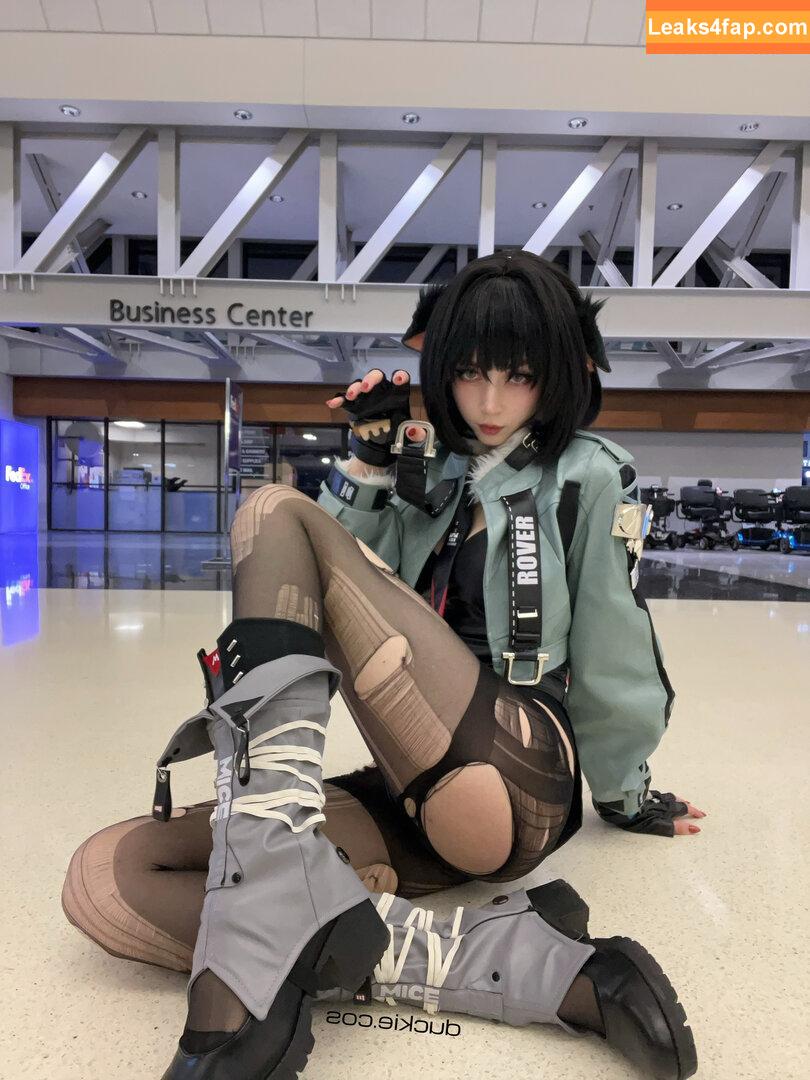 Duckie.Cos / Lexi / darlingducky / duckie_cos leaked photo photo #0384