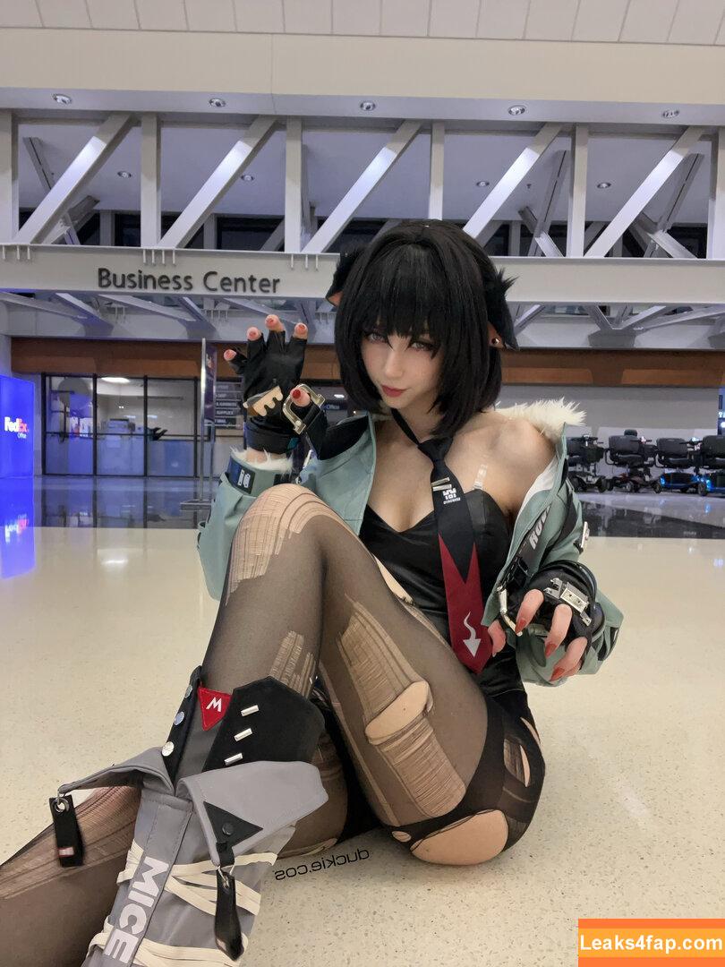 Duckie.Cos / Lexi / darlingducky / duckie_cos leaked photo photo #0390