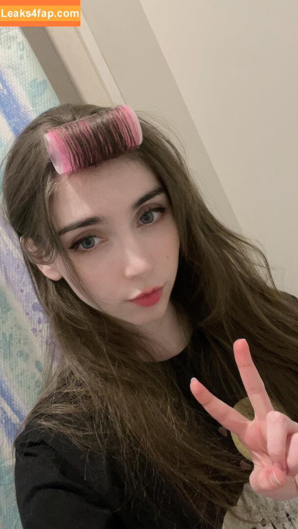 Duckie.Cos / Lexi / darlingducky / duckie_cos leaked photo photo #0415