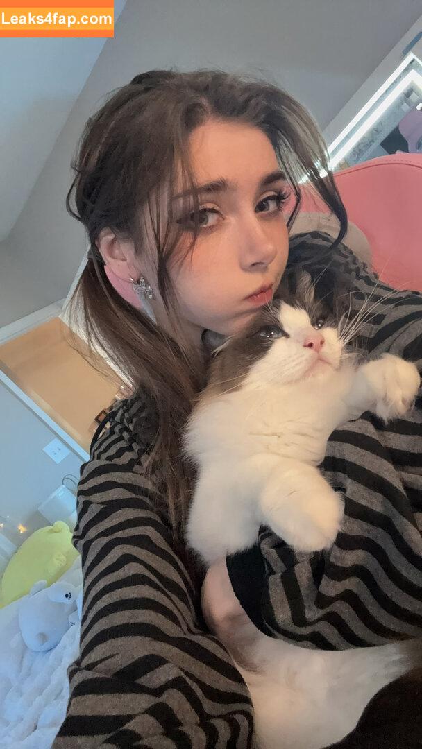 Duckie.Cos / Lexi / darlingducky / duckie_cos leaked photo photo #0440