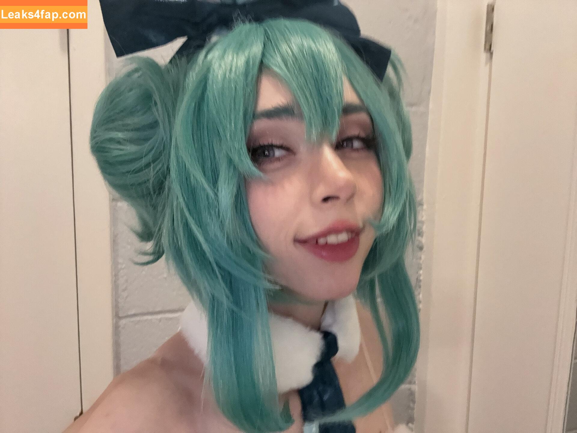 Duckie.Cos / Lexi / darlingducky / duckie_cos leaked photo photo #0495