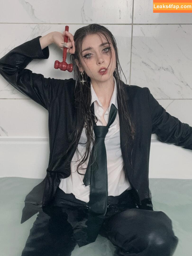 Duckie.Cos / Lexi / darlingducky / duckie_cos leaked photo photo #0533