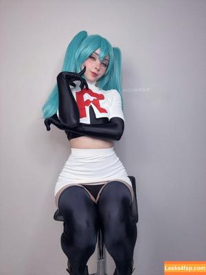 Duckie.Cos photo #0338