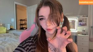 Duckie.Cos photo #0437