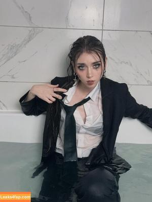 Duckie.Cos photo #0532