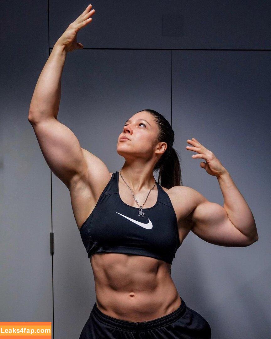 Dunja Bitar /  leaked photo photo #0007