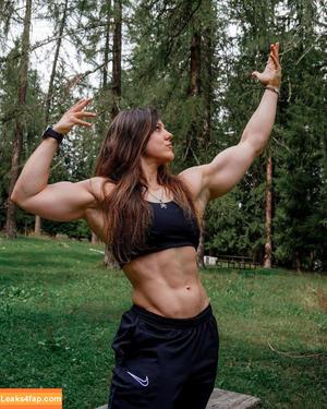 Dunja Bitar photo #0008