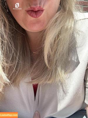 Dutch Anouk photo #0019