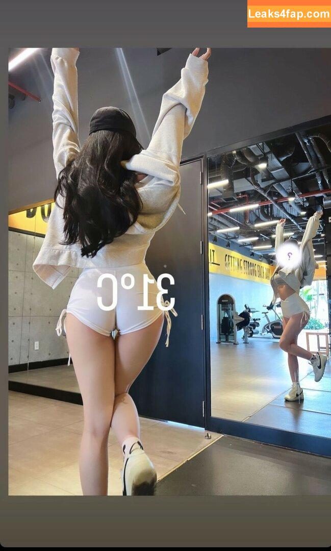 Duyenn Hipp / duyenn.hipp leaked photo photo #0014