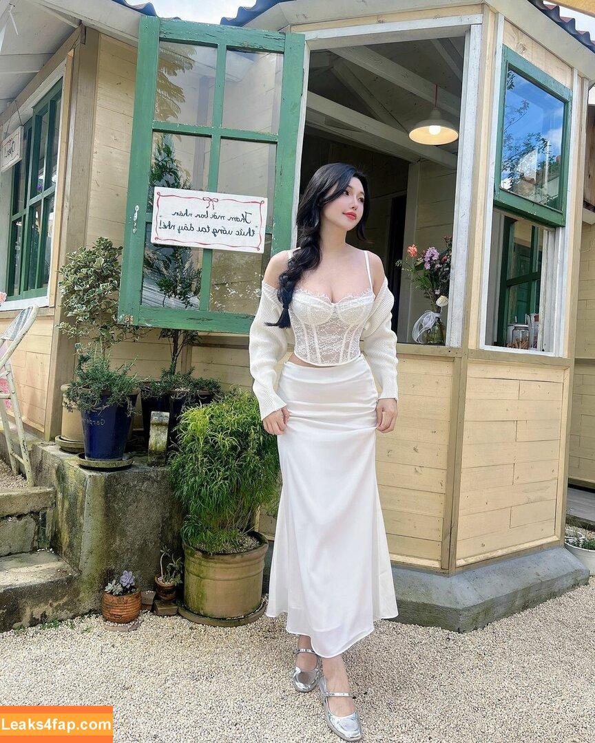 Duyenn Hipp / duyenn.hipp leaked photo photo #0312