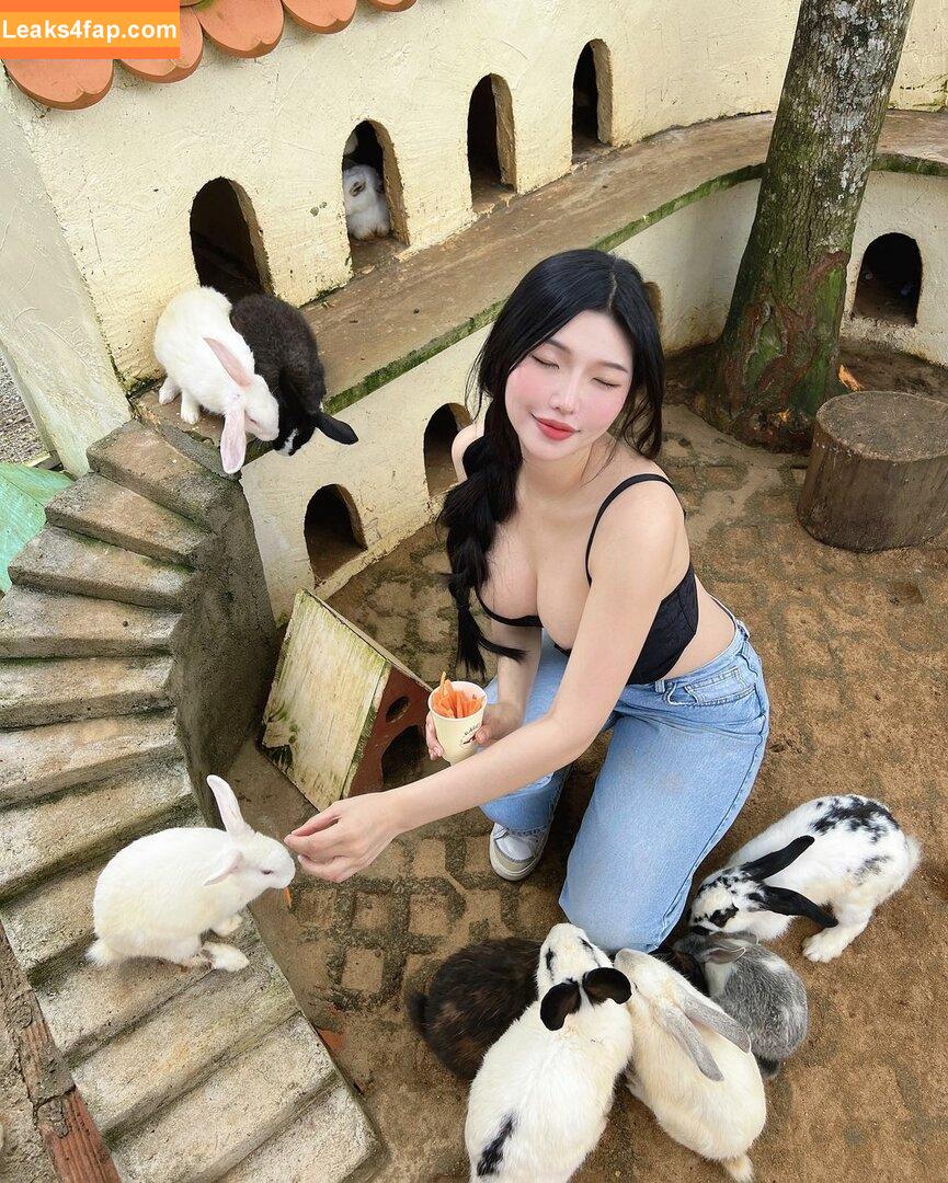 Duyenn Hipp / duyenn.hipp leaked photo photo #0317