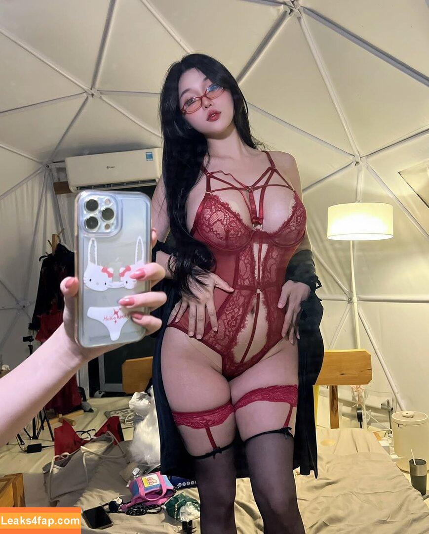 Duyenn Hipp / duyenn.hipp leaked photo photo #0603