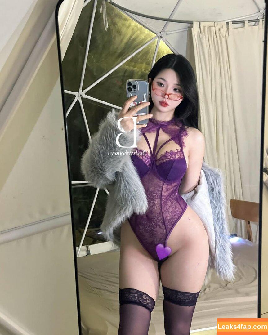 Duyenn Hipp / duyenn.hipp leaked photo photo #0613