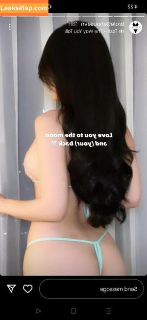 Duyenn Hipp photo #0103