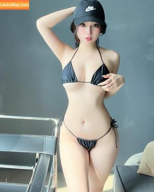 Duyenn Hipp photo #0107