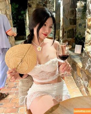 Duyenn Hipp photo #0260