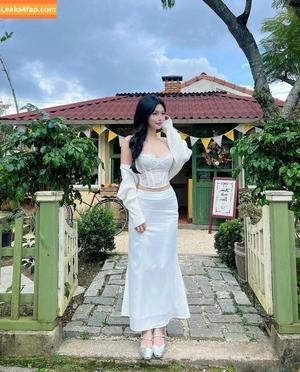 Duyenn Hipp photo #0308