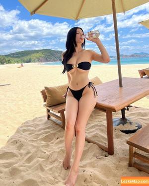 Duyenn Hipp photo #0333