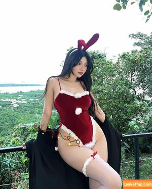 Duyenn Hipp photo #0534