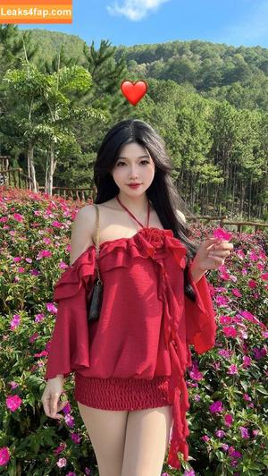 Duyenn Hipp photo #0557