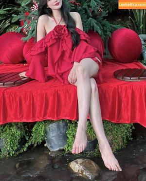 Duyenn Hipp photo #0558