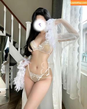 Duyenn Hipp photo #0691