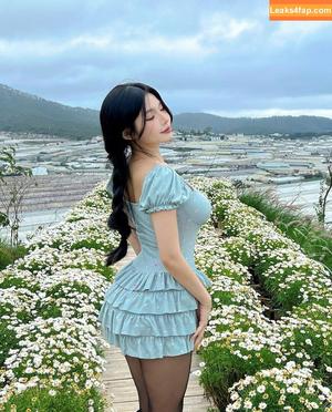 Duyenn Hipp photo #0712