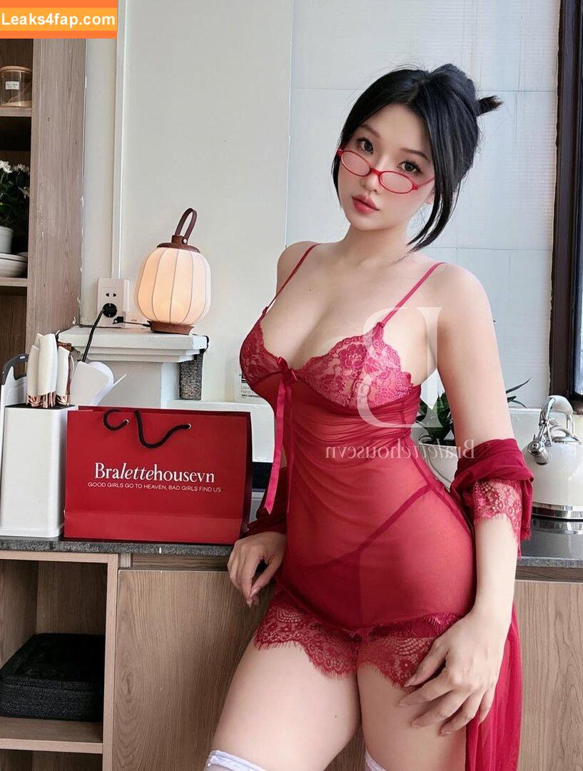 Duyenn Hipp / duyenn.hipp leaked photo photo #1304