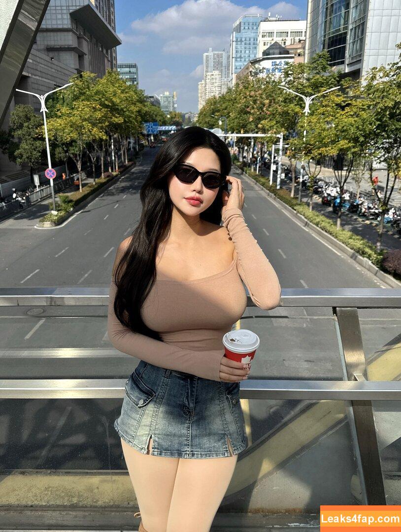 Duyenn Hipp / duyenn.hipp слитое фото фото #1344