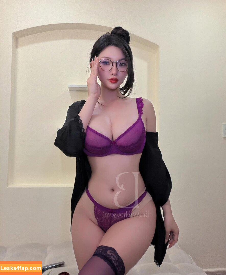 Duyenn Hipp / duyenn.hipp leaked photo photo #1409