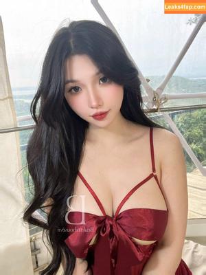 Duyenn Hipp photo #1529