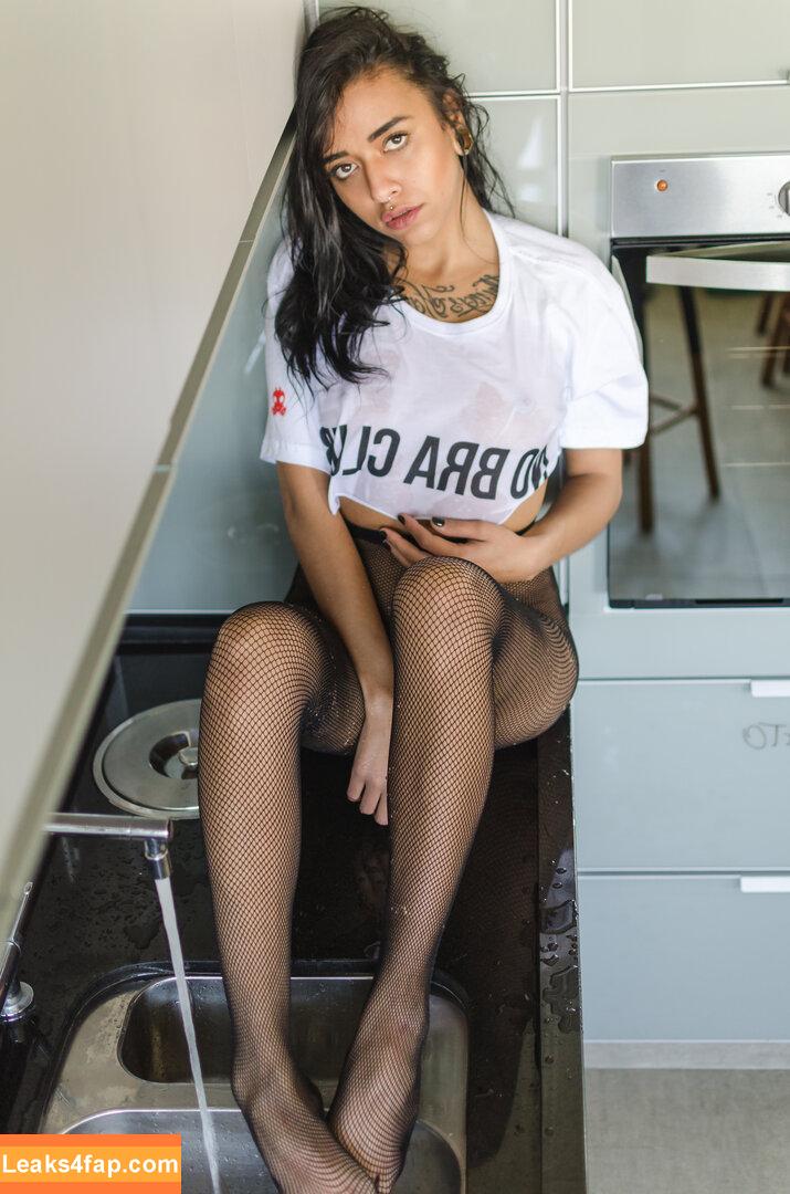 DWWG / dwwgsg / dwwgsuicide leaked photo photo #0025