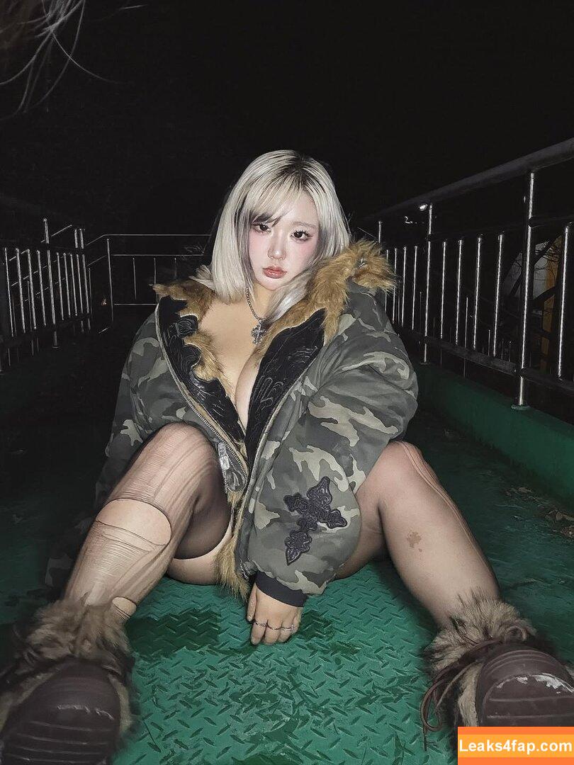 E_Chi_h / e_chi_h.official / 이치 слитое фото фото #0152