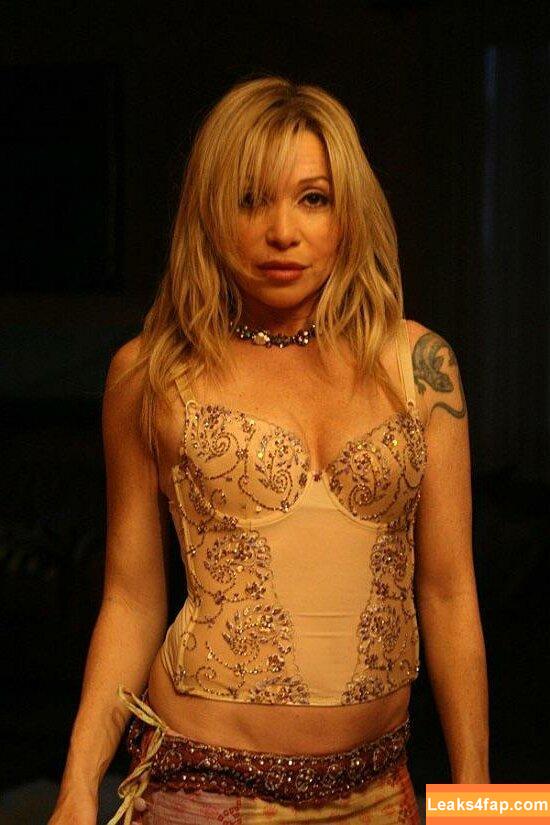 E.G. Daily / realegdaily leaked photo photo #0014